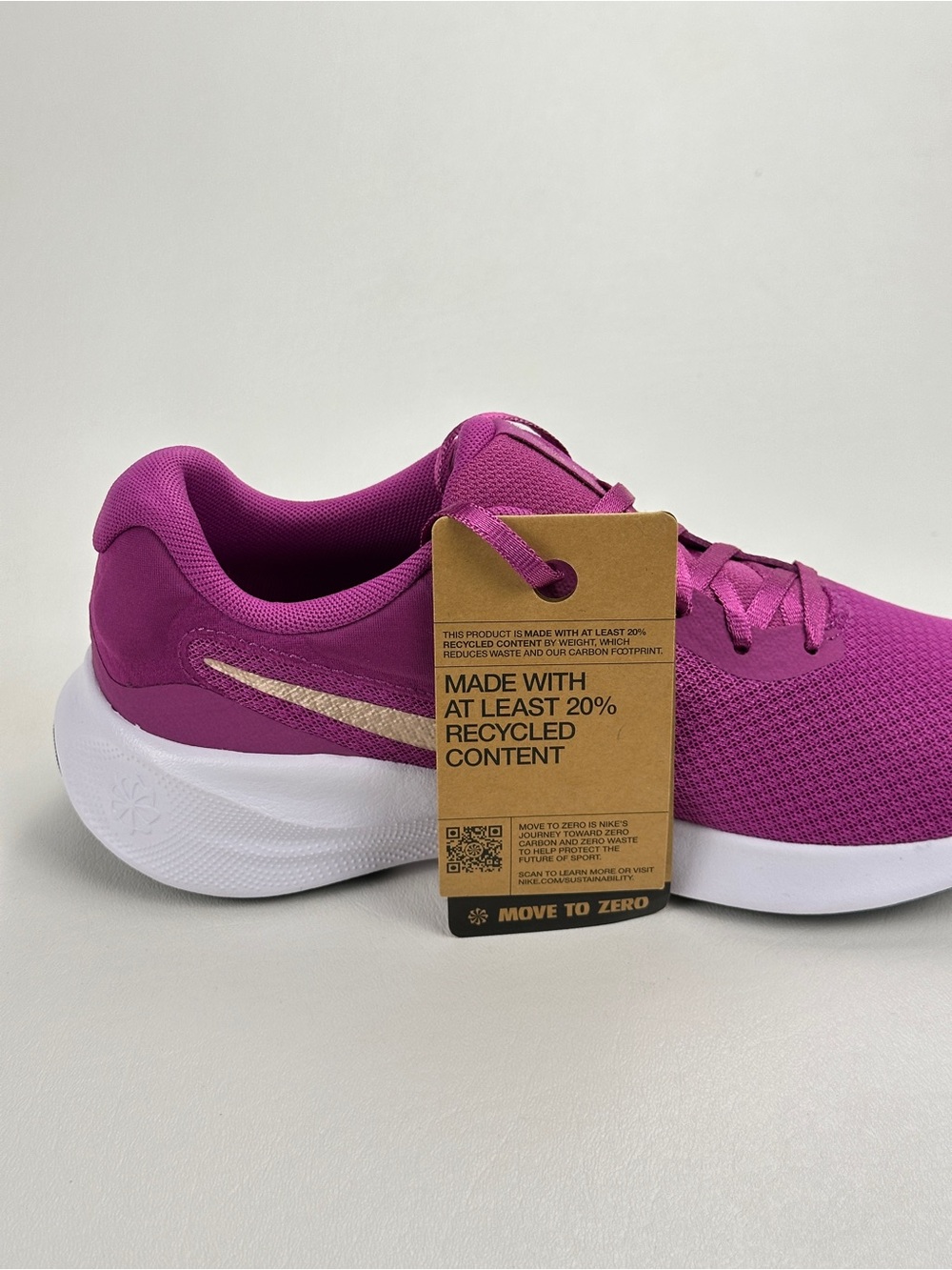 Nike Revolution 7 Women’s Running Shoes Pink Gold Size 6.5 New - Picture 8 of 8